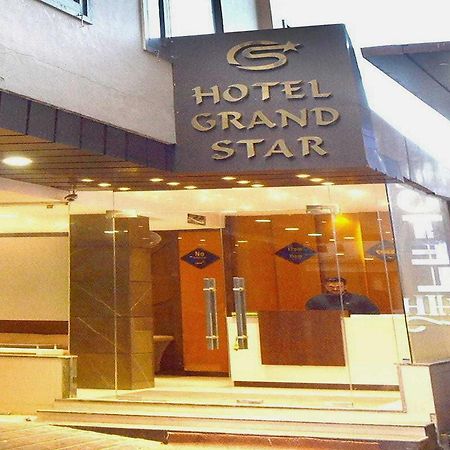 Hotel O Grand Star Amritsar Buitenkant foto